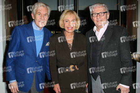 'Die Damen warten' Premiere, Hamburg