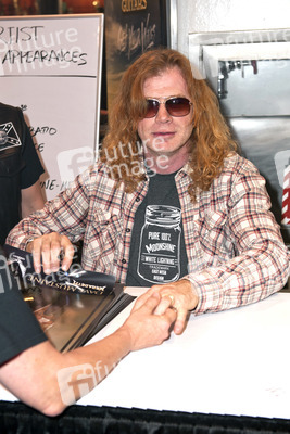 Dave Mustaine (Megadeath, Metallica)