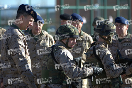 Prince Felipe besucht die Parachutist Brigada, Paracuellos de Jarama