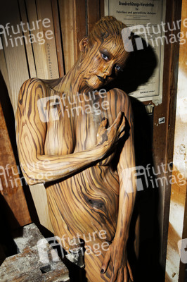 Holz / Wood Bodypainting