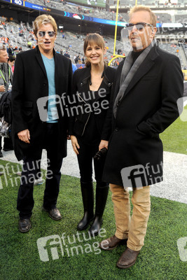 Denis Leary, Jennifer Garner, Kevin Costner