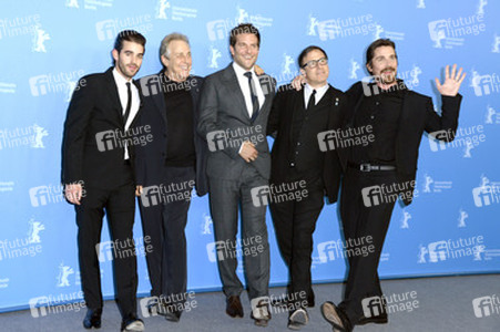 Matthew Budman, Charles Roven, Bradley Cooper, David O. Russell, Christian Bale