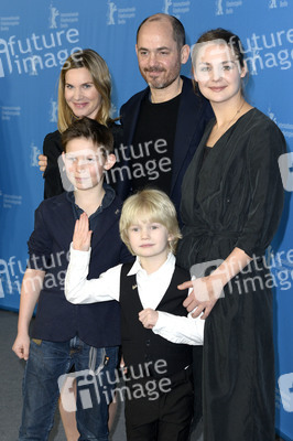 Nele Mueller-Stöfen, Ivo Pietzcker, Edward Berger, Georg Arms, Luise Heyer