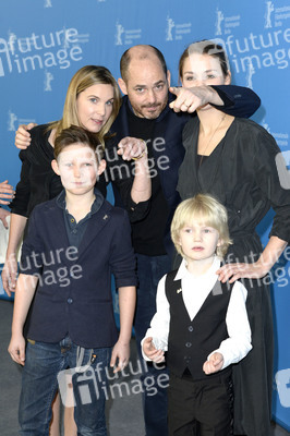 Nele Mueller-Stöfen, Ivo Pietzcker, Edward Berger, Georg Arms, Luise Heyer