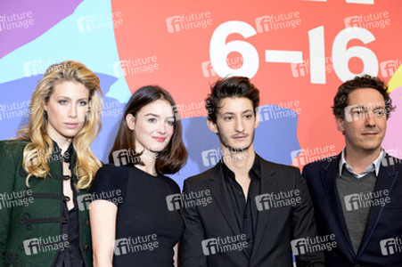 Marie de Villepin, Charlotte Le Bon, Pierre Niney, Guillaume Gallienne