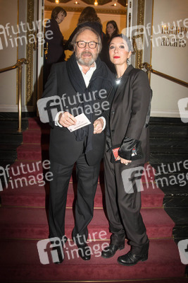 Klaus Maria Brandauer mit Gattin Natalie Krenn