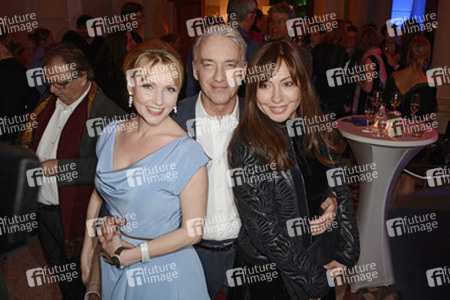 Dana Golombek, Christoph M. Ohrt, Simone Thomalla