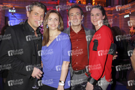 Rebecca Immanuel mit Begleitung, Jan Sosniok mit Freund Nadine Möllers