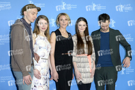 Dietrich Brüggemann, Anna Brüggemann, Franziska Weisz, Lea van Acken, Florian Stetter