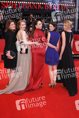 Birge Schade, Anna Brüggemann, Lucie Aron, Lea van Acken, Franziska Weisz