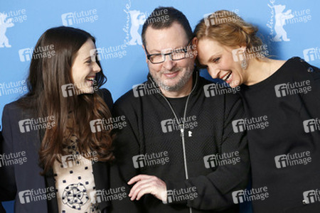 Stacy Martin, Lars von Trier, Uma Thurman
