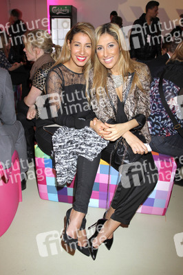 Senna Guemmour mit Schwester Dahap