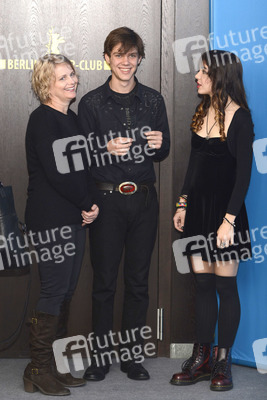 Cathleen Sutherland, Ellar Coltrane, Lorelei Linklater