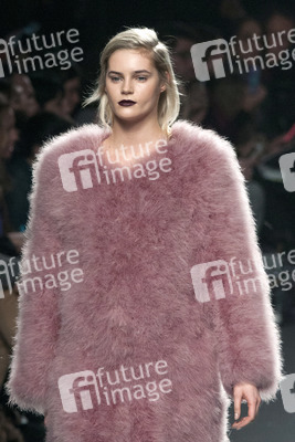 Duyos Fashion Show, Fashion Week Madrid