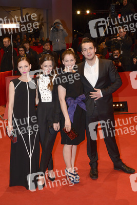 Katharina Schüttler, Hannah Herzsprung, Henriette Confurius mit Begleitung