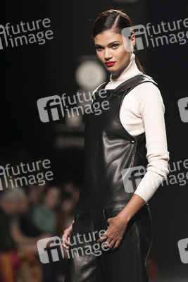 Jesus Lorenzo Fashion Show, Fashion Week Madrid