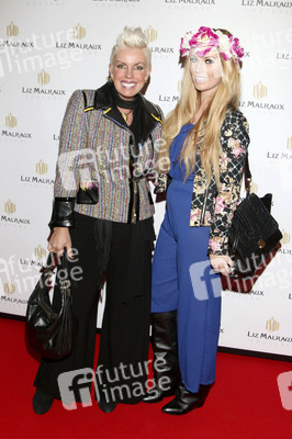 'art & design von Liz Malraux' Fashion Show, Hamburg