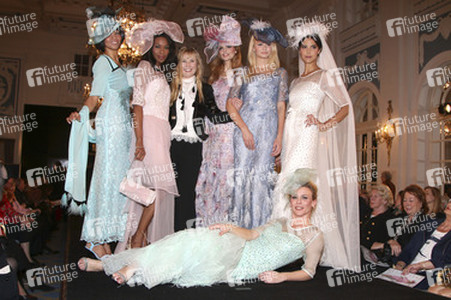 'art & design von Liz Malraux' Fashion Show, Hamburg