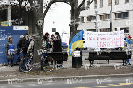 Demonstration vor der Russischen Botschaft, Berlin