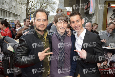 'Die schwarzen Brüder' Premiere, Essen