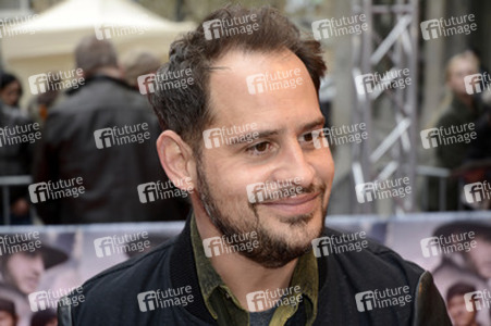 'Die schwarzen Brüder' Premiere, Essen