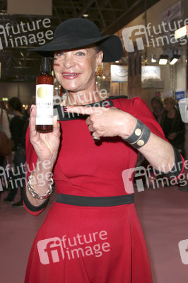 Barbara Engel auf der Fachmesse Beauty, Düsseldorf
