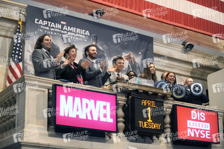 'The Return of the First Avenger' Schauspieler läuten die NYSE Opening Bell, New York