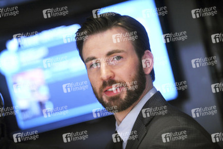 'The Return of the First Avenger' Schauspieler läuten die NYSE Opening Bell, New York