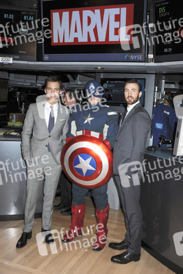 'The Return of the First Avenger' Schauspieler läuten die NYSE Opening Bell, New York