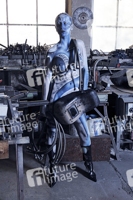 Schlosserei / Metalworking Bodypainting