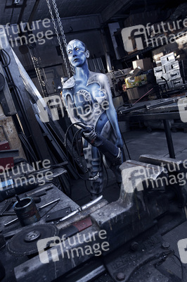 Schlosserei / Metalworking Bodypainting