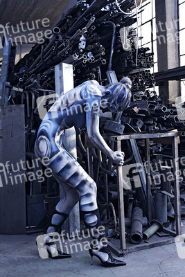 Schlosserei / Metalworking Bodypainting