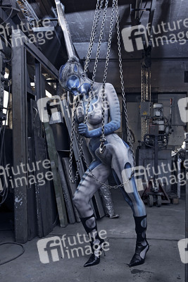 Schlosserei / Metalworking Bodypainting