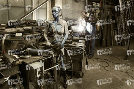 Schlosserei / Metalworking Bodypainting