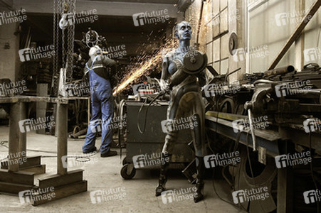 Schlosserei / Metalworking Bodypainting
