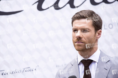Xabi Alonso präsentiert die neue Emidio Tucci Collection, Madrid