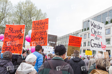 Bildungsplan-Demos in Stuttgart