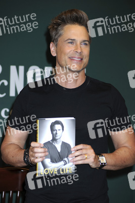 Rob Lowe signiert sein Buch 'Love Life', New York