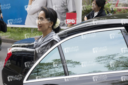 Verleihung des 3. Internationalen Willy-Brandt-Preises an Aung San Suu Kyi, Berlin