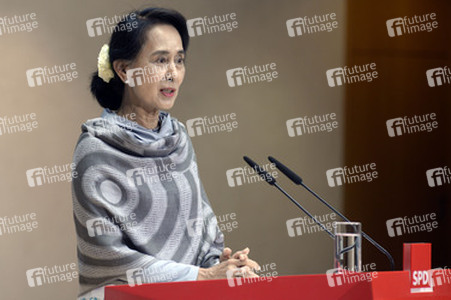 Verleihung des 3. Internationalen Willy-Brandt-Preises an Aung San Suu Kyi, Berlin