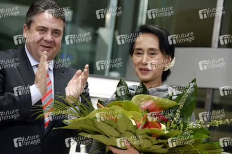 Verleihung des 3. Internationalen Willy-Brandt-Preises an Aung San Suu Kyi, Berlin