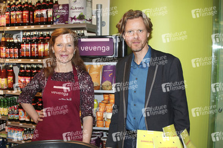 Verkaufsstart der Veganprodukte 'Vevenga' von Marion Kracht, Hamburg