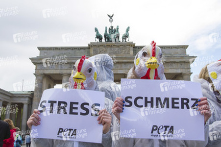 PETA Demonstration gegen Hühnerhaltung, Berlin