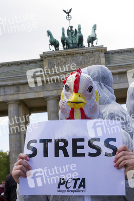 PETA Demonstration gegen Hühnerhaltung, Berlin