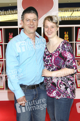 Charity-Osterhasen-Auktion, Kiel