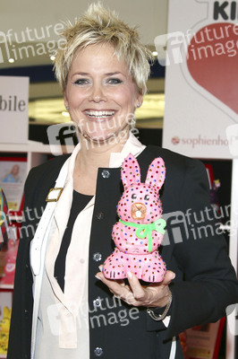 Charity-Osterhasen-Auktion, Kiel