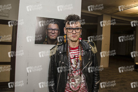 'Anti.Mono.Stereo' Vernissage, Berlin