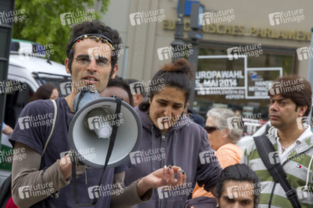 Refugees Demonstration vom Pariser Platz zum Kanzleramt, Berlin
