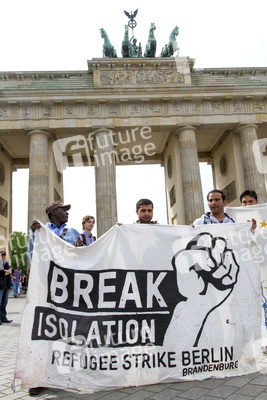 Refugees Demonstration vom Pariser Platz zum Kanzleramt, Berlin
