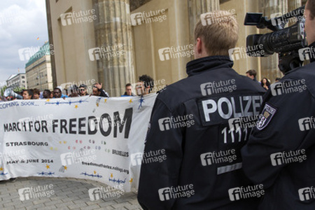 Refugees Demonstration vom Pariser Platz zum Kanzleramt, Berlin
